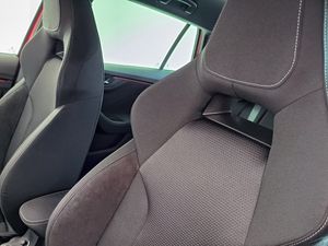 Skoda Scala 1.5 Tsi 110 Kw (150 Cv) Dsg Plus  - Foto 18