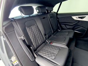 Audi Q8 Suv Black Line Tfsi E Quattro 290 Kw Tipt  - Foto 8
