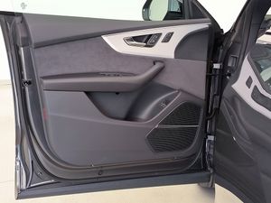 Audi Q8 Suv Black Line Tfsi E Quattro 290 Kw Tipt  - Foto 16