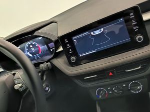 Skoda Fabia 10 Tsi 95 Cv Selection  - Foto 14