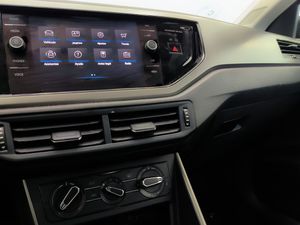 Volkswagen Polo 1.0 Tsi 95 Cv Advance  - Foto 17