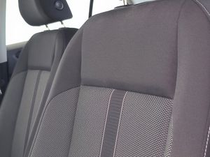 Volkswagen T-roc 1.5 Tsi 150 Cv Life  - Foto 13