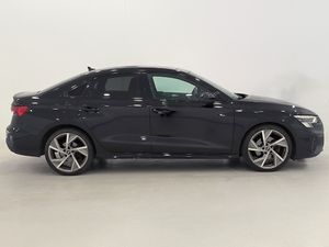 Audi A3 Sedan 20 Tdi 150cv Stronic Blackline  - Foto 3