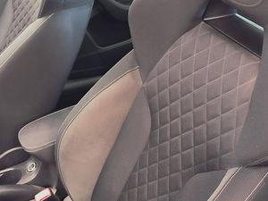 Skoda Kamiq 1.5 Tsi 150 Cv Dsg Ambition  - Foto 9