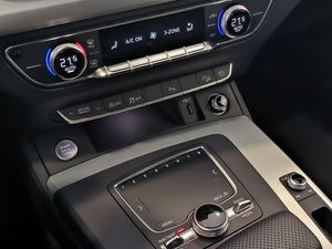 Audi Q5 2.0 Tdi 190 Cv Quattro Stronic Black Line  - Foto 10