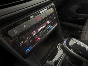 Volkswagen T-cross 1.0 Tsi 110 Cv Dsg Advance  - Foto 10