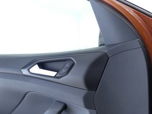 Volkswagen T-cross 1.0 Tsi 110 Cv Advance  - Foto 17