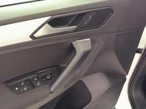 Volkswagen Tiguan Advance 1.5 Tsi 110kw (150cv) Dsg  - Foto 9