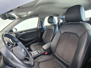 Audi A3 Sedan 35 Tfsi 150 Cv Design  - Foto 12