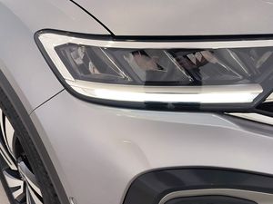 Volkswagen T-roc 1.5 Tsi 150 Cv Dsg R-line  - Foto 9