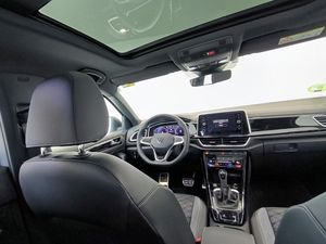 Volkswagen T-roc 1.5 Tsi 150 Cv Dsg R-line  - Foto 11