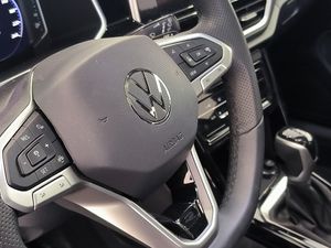 Volkswagen T-roc 1.5 Tsi 150 Cv Dsg R-line  - Foto 14