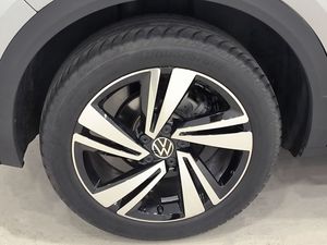 Volkswagen T-roc 1.5 Tsi 150 Cv Dsg R-line  - Foto 8