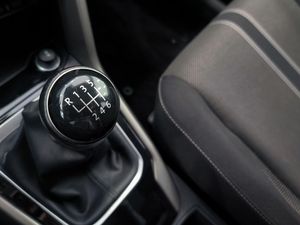 Volkswagen T-roc 2.0 Tdi 115 Cv Advance  - Foto 15