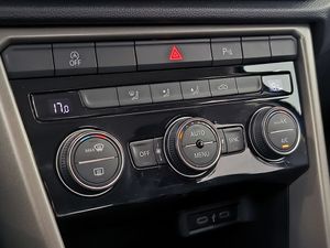 Volkswagen T-roc 2.0 Tdi 115 Cv Advance  - Foto 14