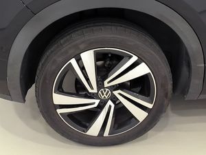 Volkswagen T-Roc 1.5 tsi 150 cv dsg r-line  - Foto 8