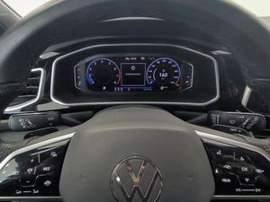 Volkswagen T-roc 1.5 Tsi 150 Cv Dsg R-line  - Foto 16