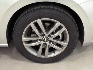 Volkswagen Touran 1.5 Tsi 150 Cv Dsg Mas  - Foto 8