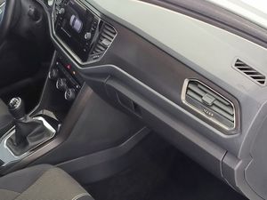 Volkswagen T-roc 1.6 Tdi 115 Cv Advance  - Foto 9