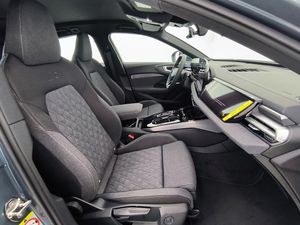 Audi A5 Sedan Black Line Tfsi E Quattro 220 Kw S T  - Foto 9