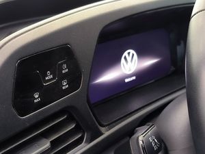 Volkswagen Caddy Maxi 1.5 Tsi Hybrid Dsg  - Foto 16
