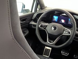 Volkswagen Golf 1.5 Etsi 150 Cv Dsg R-line  - Foto 9