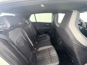 Volkswagen Golf 1.5 Etsi 150 Cv Dsg R-line  - Foto 6