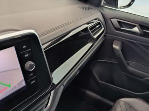 Volkswagen T-roc 1.5 Tsi 150 Cv Dsg R-line  - Foto 17