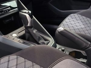 Volkswagen Taigo 1.5 Tsi 150 Cv Dsg R-line  - Foto 13
