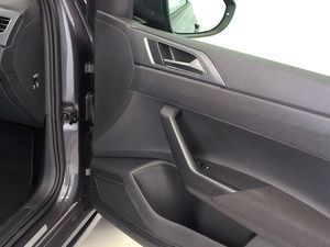 Volkswagen Taigo 1.5 Tsi 150 Cv Dsg R-line  - Foto 18