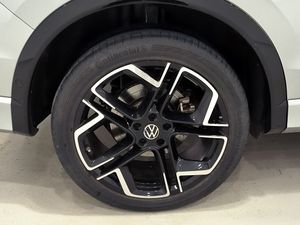 Volkswagen Tiguan R-line 1.5 Tsi Ehybrid 130 Kw 177 Cv / 85 K  - Foto 8