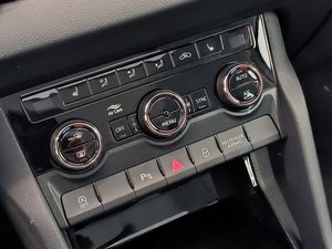 Skoda Karoq 1.5 Tsi 150 Cv Dsg Style  - Foto 16