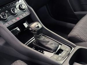 Skoda Karoq 1.5 Tsi 150 Cv Dsg Style  - Foto 12