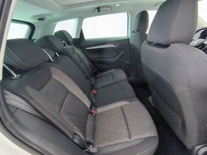Skoda Karoq 1.5 Tsi 150 Cv Dsg Style  - Foto 6