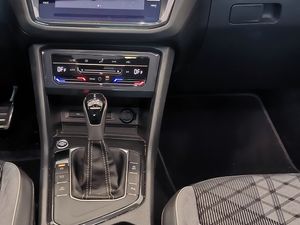 Volkswagen Tiguan 2.0 Tdi 150 Cv Dsg R-line  - Foto 11