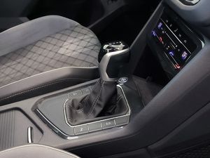 Volkswagen Tiguan 2.0 Tdi 150 Cv Dsg R-line  - Foto 19
