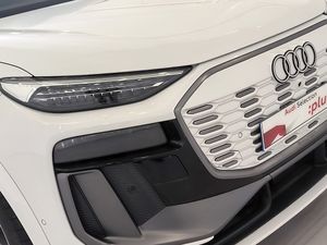 Audi Q6 Suv 55 E-tron Launch Edition  - Foto 18