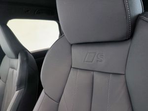 Audi Q6 Suv 55 E-tron Launch Edition  - Foto 16
