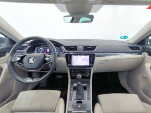 Skoda Superb 1.4 Tsi Phev Style Dsg 218 Cv  - Foto 4