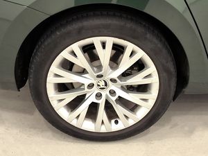 Skoda Superb 1.4 Tsi Phev Style Dsg 218 Cv  - Foto 8