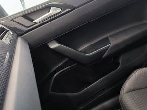 Volkswagen Taigo 1.0 Tsi 115 Cv Life  - Foto 17