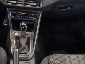 Volkswagen Polo 1.0 Tsi 115 Cv Dsg R-line  - Foto 9