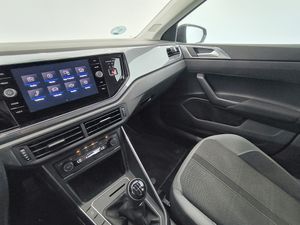 Volkswagen Polo 1.0 Tsi 95 Cv Sport  - Foto 16