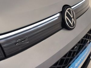 Volkswagen Tiguan 2.0 Tdi 150cv Dsg R-line  - Foto 20