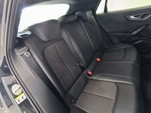 Audi Q2 35 Tfsi 150 Cv Stronic Black Line  - Foto 8