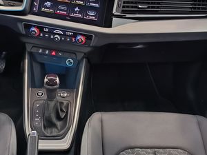 Audi A1 Sb 30 Tfsi 116cv Stronic Black Edition  - Foto 10
