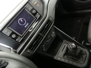 Volkswagen Polo 1.0 Cc 80 Cv Edition  - Foto 9