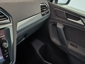 Volkswagen Tiguan 1.4 Tsi Ehybrid 245 Cv Dsg Life  - Foto 13