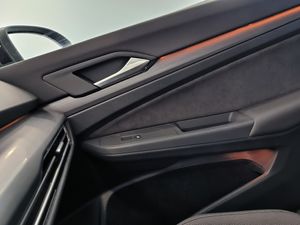 Volkswagen Golf 1.4 Tsi Ehybrid 204 Cv Dsg  - Foto 17