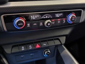 Audi A1 Sb 30 Tfsi 116 Cv Stronic Black Line  - Foto 19